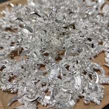 Load image into Gallery viewer, One bowl alloy charms